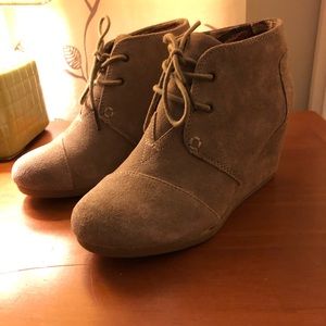 TOMS desert wedge booties